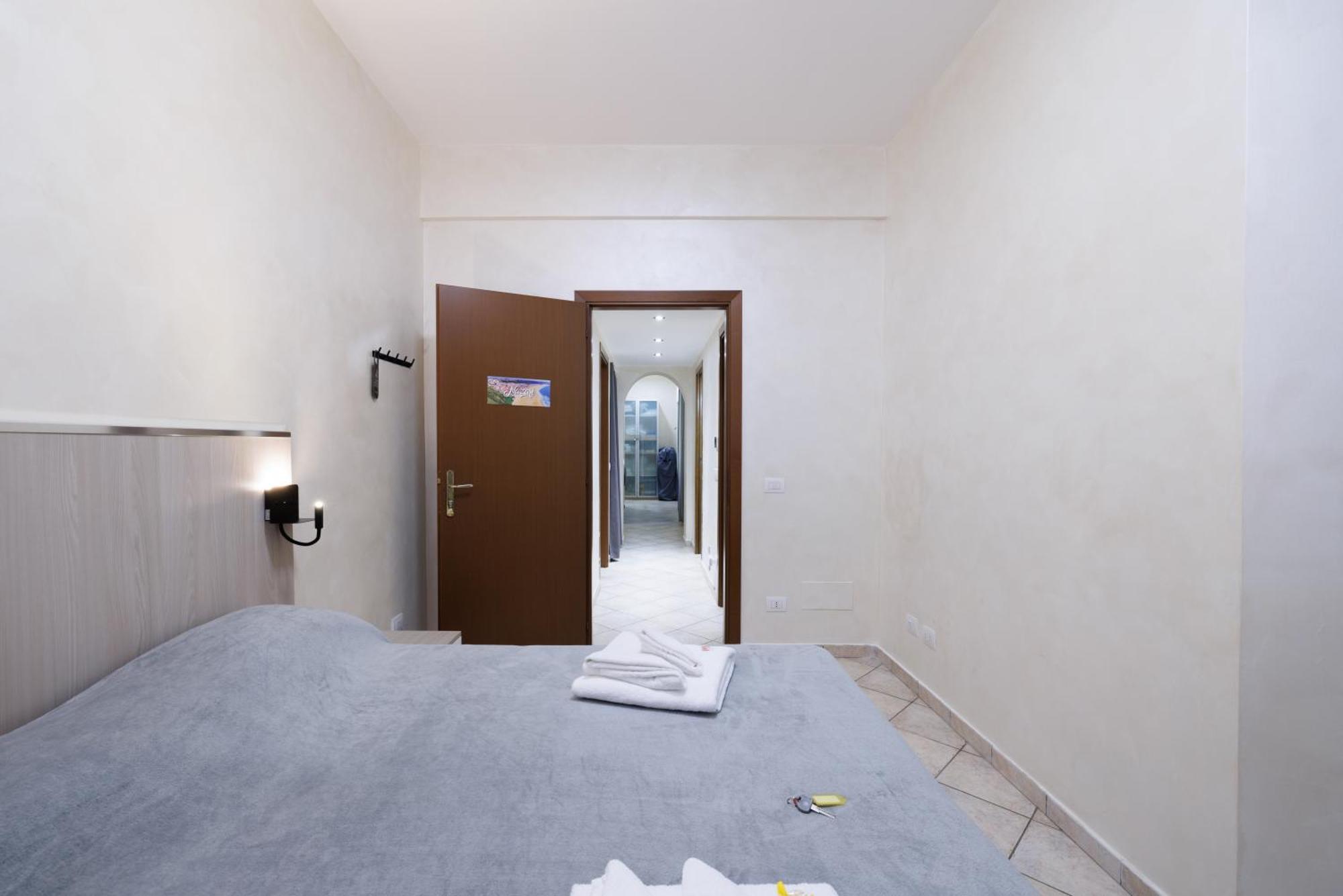 Roma Marine House Hotel Lido di Ostia Kültér fotó