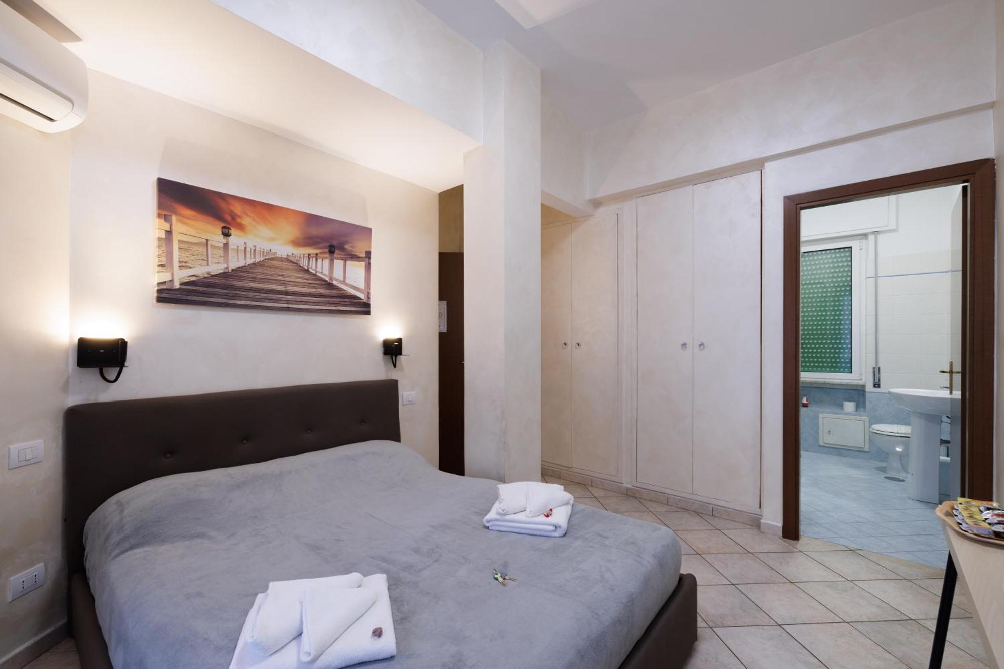 Roma Marine House Hotel Lido di Ostia Kültér fotó