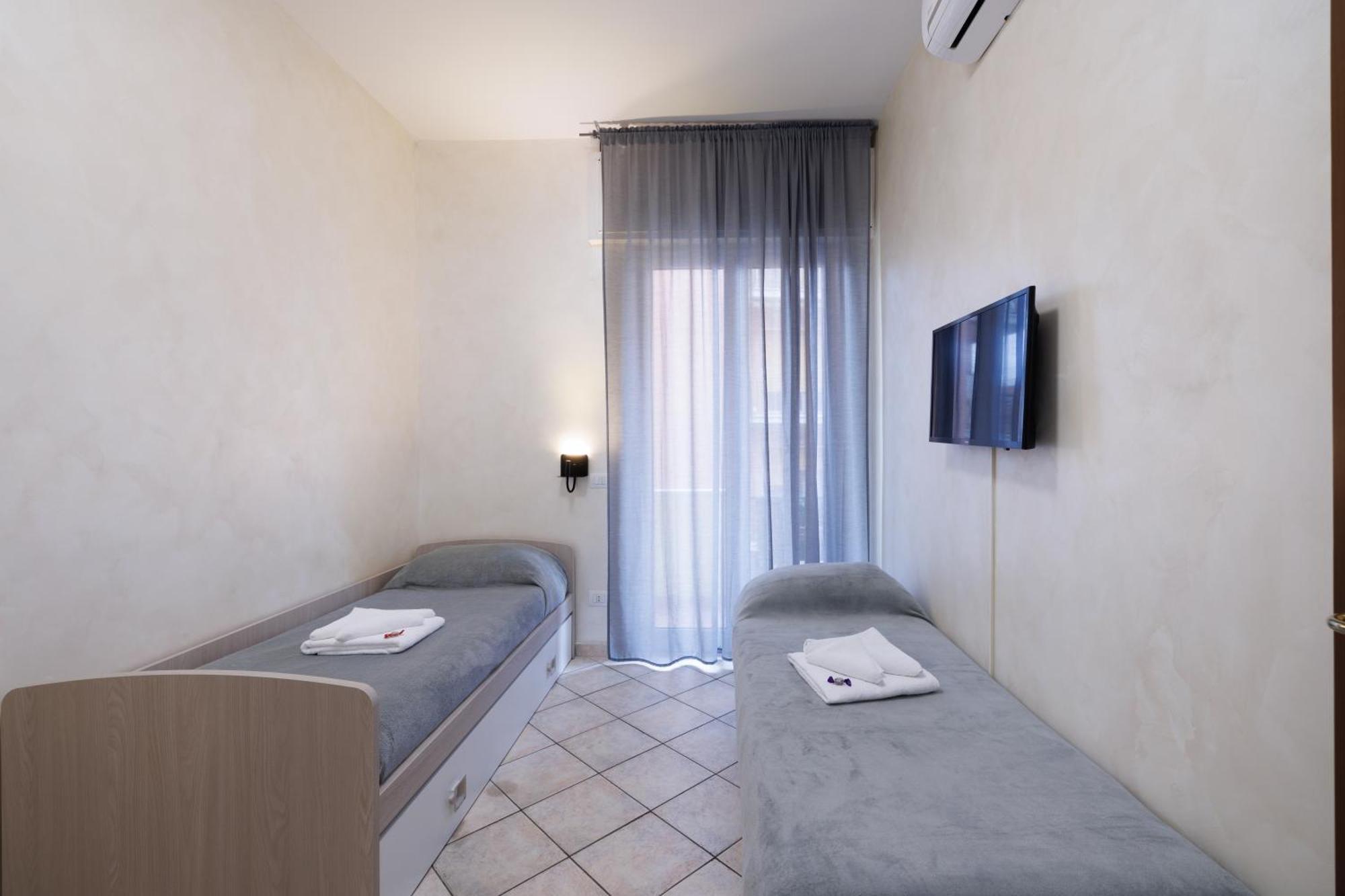 Roma Marine House Hotel Lido di Ostia Kültér fotó